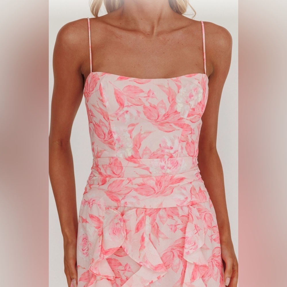 NWT SELFIE LESLIE Serif Ruffle Trim Split Maxi Dress Pink Various Sizes - Picture 4 of 14